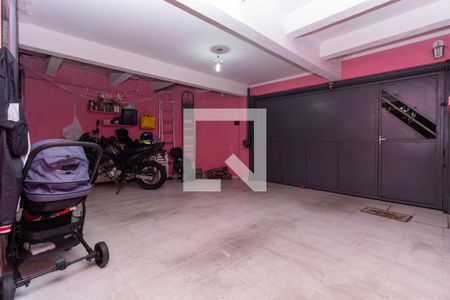 Casa à venda com 90m², 2 quartos e 2 vagasGaragem