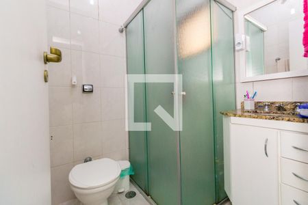 Casa à venda com 90m², 2 quartos e 2 vagasBanheiro da Suíte 2