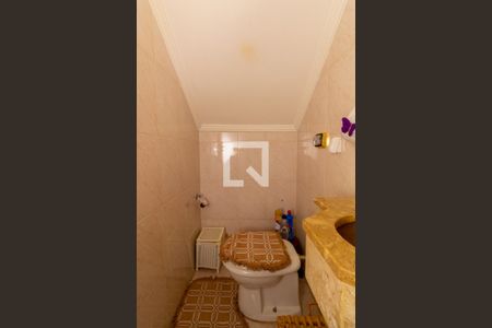 Casa à venda com 90m², 2 quartos e 2 vagasLavabo