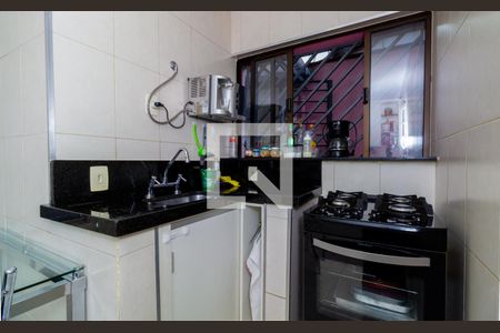 Casa à venda com 90m², 2 quartos e 2 vagasCozinha