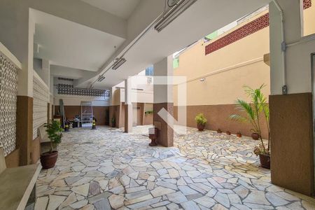 Apartamento à venda com 77m², 2 quartos e sem vagaÁrea comum - Salão de festas