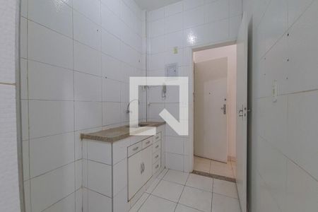 Apartamento à venda com 77m², 2 quartos e sem vagaCozinha