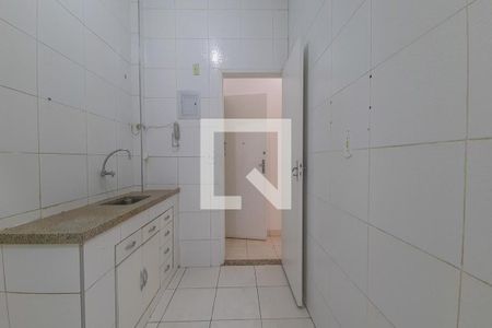 Apartamento à venda com 77m², 2 quartos e sem vagaCozinha