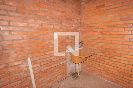 Casa à venda com 200m², 4 quartos e 2 vagas Casa à venda com 200m², 4 quartos e 2 vagasÁrea de Serviço