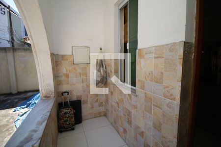 Casa à venda com 327m², 2 quartos e 2 vagasVaranda