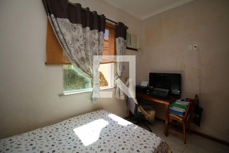 Quarto 2 de casa à venda com 2 quartos, 327m² em Braz de Pina, Rio de Janeiro