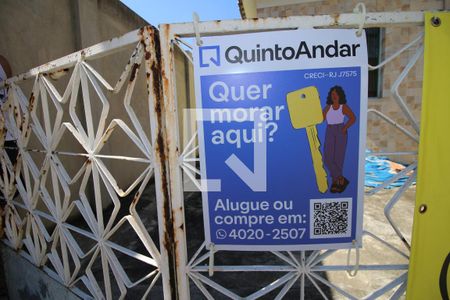 Casa à venda com 327m², 2 quartos e 2 vagasPlaca