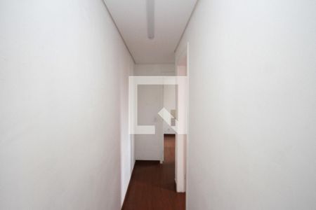 Corredor de apartamento para alugar com 2 quartos, 50m² em Cidade São Mateus, São Paulo