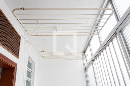 Apartamento à venda com 85m², 3 quartos e 1 vaga Apartamento à venda com 85m², 3 quartos e 1 vagaÁrea de Serviço