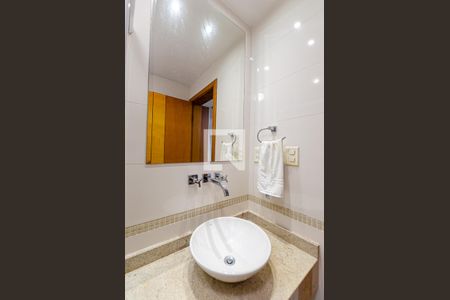 Apartamento para alugar com 90m², 2 quartos e sem vaga Apartamento para alugar com 90m², 2 quartos e sem vagaBanheiro Social