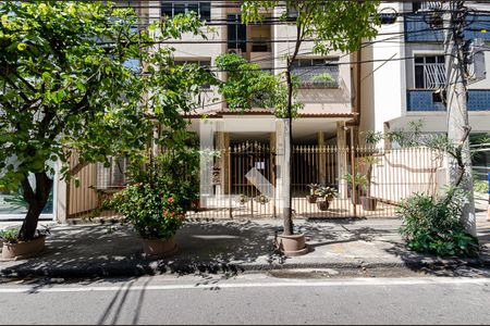 Apartamento para alugar com 90m², 2 quartos e sem vaga Apartamento para alugar com 90m², 2 quartos e sem vagaFachada