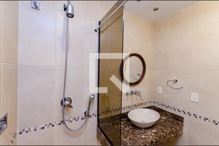 Banheiro da Suíte de apartamento para alugar com 2 quartos, 90m² em Icaraí, Niterói