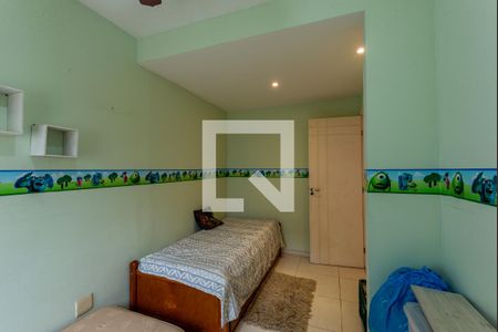 Casa à venda com 329m², 5 quartos e 4 vagasQuarto 1