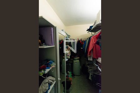 Casa à venda com 329m², 5 quartos e 4 vagasCloset da suíte 4