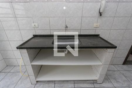 Cozinha  de apartamento para alugar com 1 quarto, 69m² em Jardim Miriam, São Paulo