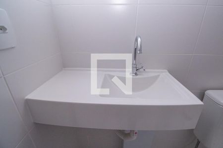 Apartamento para alugar com 38m², 2 quartos e sem vagaBanheiro