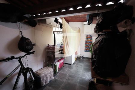 Casa à venda com 140m², 2 quartos e 1 vagaÁrea de Serviço