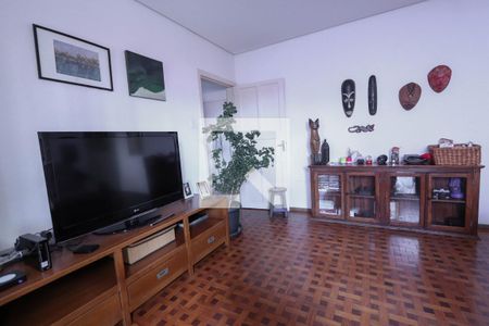 Sala de casa à venda com 2 quartos, 140m² em Jardim das Laranjeiras, São Paulo