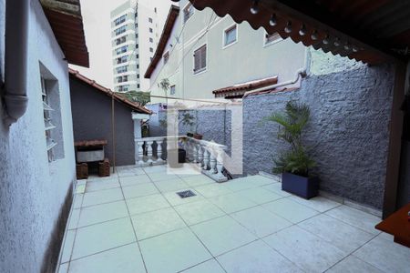 Casa à venda com 140m², 2 quartos e 1 vagaQuintal