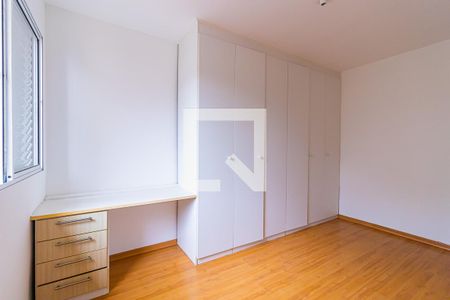 Casa de condomínio à venda com 145m², 3 quartos e 2 vagasQuarto 1