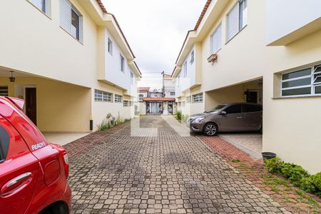 Casa de condomínio à venda com 145m², 3 quartos e 2 vagasCondomínio
