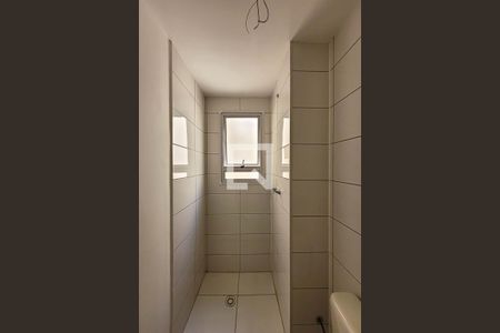 Apartamento à venda com 45m², 2 quartos e sem vagaBanheiro