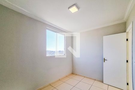 Quarto 2 de apartamento para alugar com 2 quartos, 53m² em Piratininga (venda Nova), Belo Horizonte