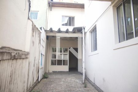 Casa à venda com 300m², 4 quartos e 3 vagasFachada