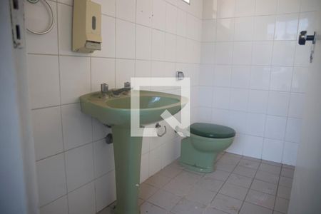 Casa à venda com 300m², 4 quartos e 3 vagasBanheiro Suíte