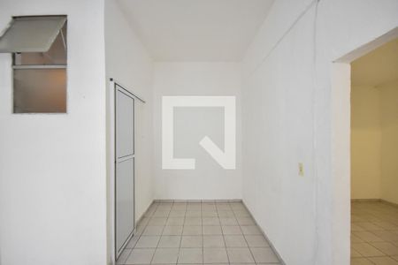 Casa para alugar com 1 quarto, 40m² em Jardim Taboao, São Paulo
