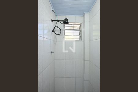 Banheiro de casa para alugar com 1 quarto, 36m² em Jardim Taboao, São Paulo