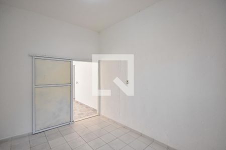 Quarto 2 de casa para alugar com 2 quartos, 53m² em Jardim Taboao, São Paulo