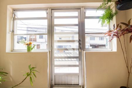 Entrada de casa à venda com 3 quartos, 193m² em Vila Guarani (zona Sul), São Paulo