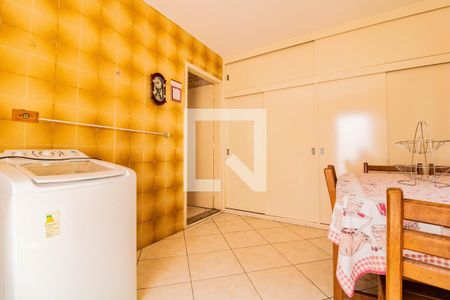 Casa à venda com 193m², 3 quartos e 1 vagaÁrea de Serviço