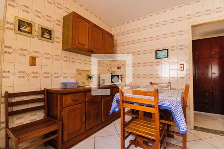 Casa à venda com 193m², 3 quartos e 1 vagaCopa