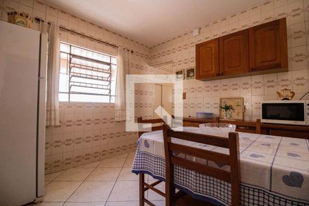 Casa à venda com 193m², 3 quartos e 1 vagaCopa