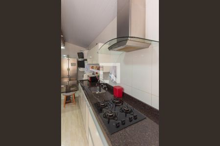 Casa à venda com 280m², 3 quartos e 2 vagas Casa à venda com 280m², 3 quartos e 2 vagasCozinha