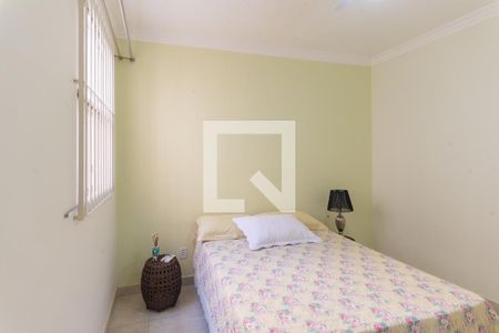 Casa à venda com 280m², 3 quartos e 2 vagas Casa à venda com 280m², 3 quartos e 2 vagasQuarto 1