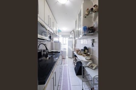 Apartamento à venda com 60m², 2 quartos e 1 vagaCozinha