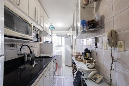 Apartamento à venda com 60m², 2 quartos e 1 vagaCozinha