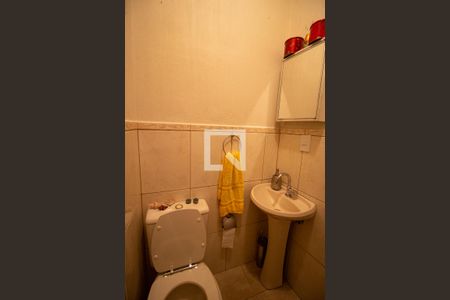 Casa à venda com 140m², 3 quartos e 2 vagasLavabo