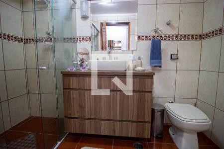 Casa à venda com 140m², 3 quartos e 2 vagasBanheiro da Suíte