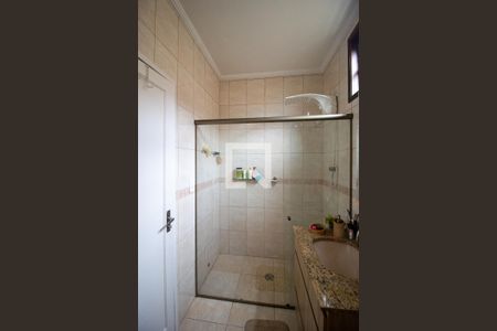 Casa à venda com 140m², 3 quartos e 2 vagasBanheiro