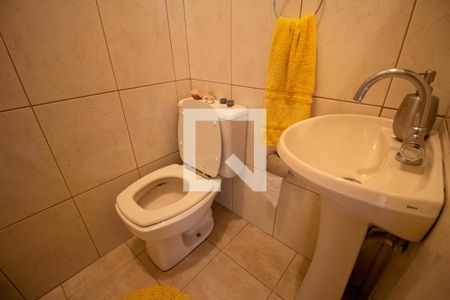 Casa à venda com 140m², 3 quartos e 2 vagasLavabo