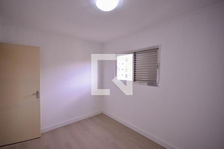 Quarto 2 de apartamento para alugar com 3 quartos, 64m² em Vila Vermelha, São Paulo