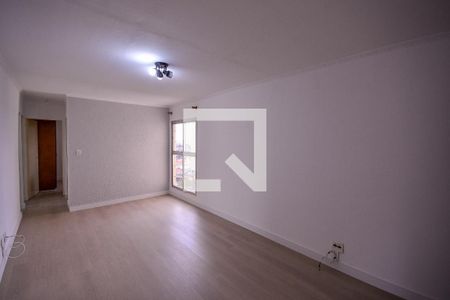 Sala de apartamento para alugar com 3 quartos, 64m² em Vila Vermelha, São Paulo