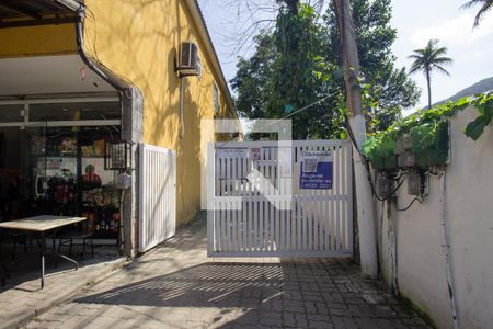 Casa de condomínio para alugar com 84m², 2 quartos e 1 vaga Casa de condomínio para alugar com 84m², 2 quartos e 1 vagaFachada do Condomínio
