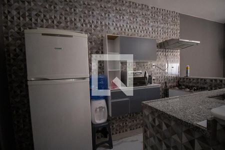 Cozinha e Área de Serviço de casa de condomínio para alugar com 2 quartos, 84m² em Vargem Grande, Rio de Janeiro