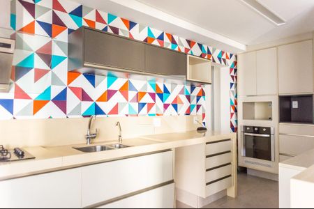 Apartamento à venda com 121m², 3 quartos e 2 vagas Apartamento à venda com 121m², 3 quartos e 2 vagasCozinha