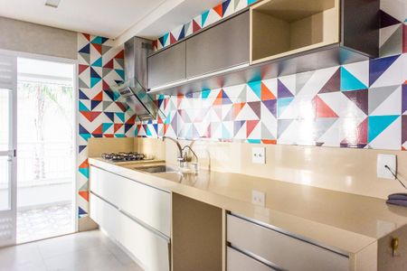 Apartamento à venda com 121m², 3 quartos e 2 vagas Apartamento à venda com 121m², 3 quartos e 2 vagasCozinha